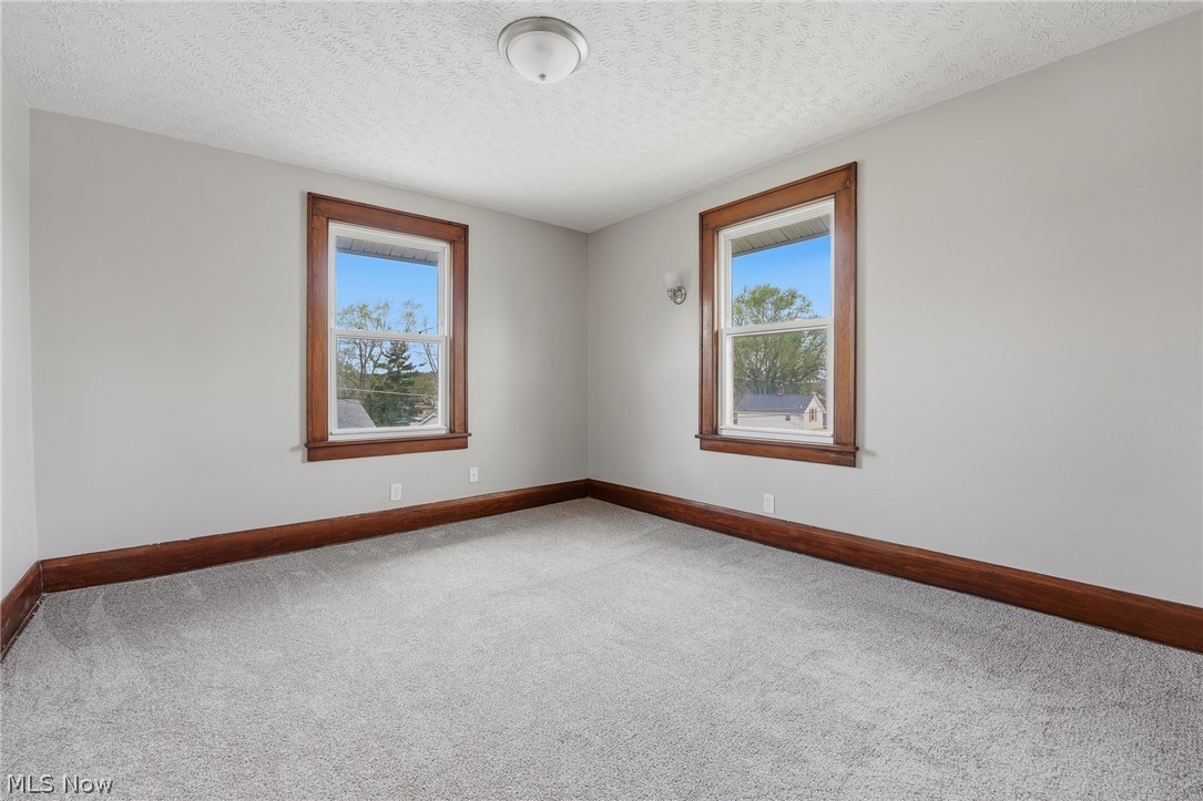 574 29th Street NW Massillon OH 44647