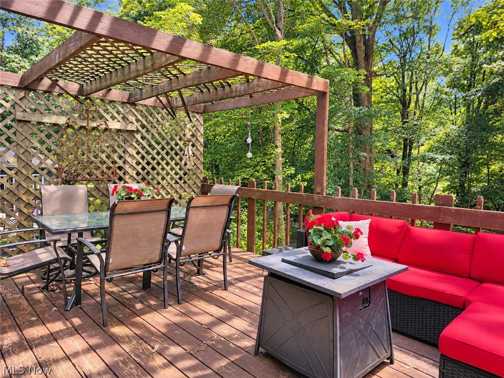 9900 Pebble Beach Cove Aurora OH 44202