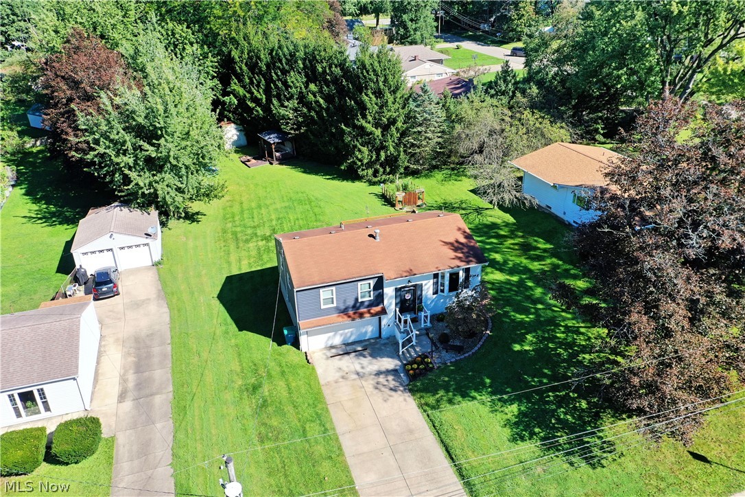 8285 Longview Drive NE Warren OH 44484
