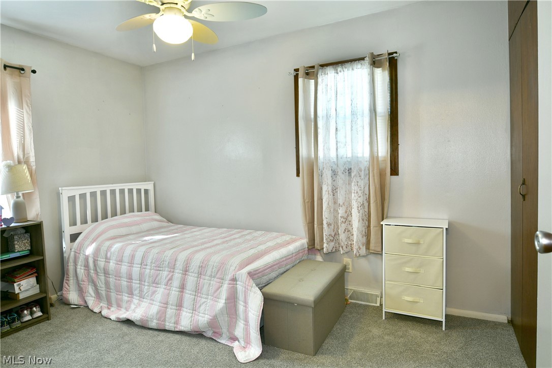 8285 Longview Drive NE Warren OH 44484
