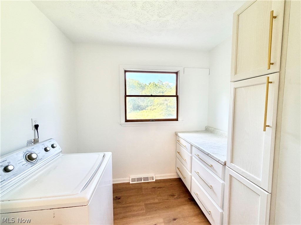 17610 Creekside Drive Chagrin Falls OH 44023
