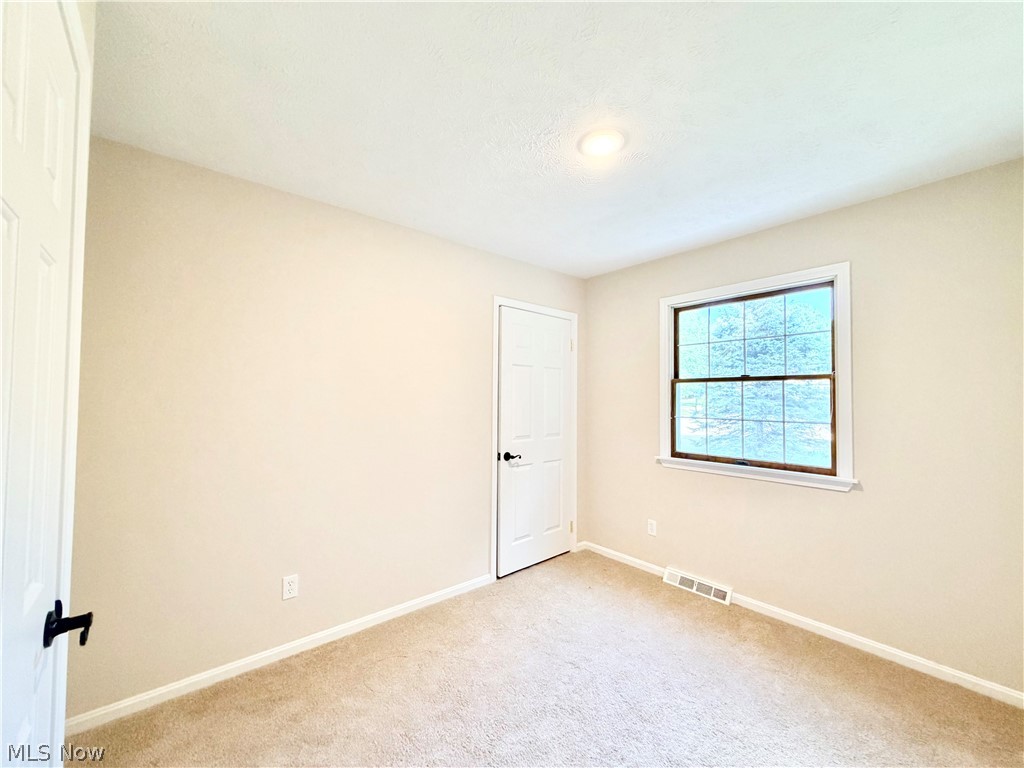 17610 Creekside Drive Chagrin Falls OH 44023