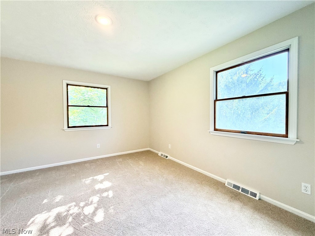 17610 Creekside Drive Chagrin Falls OH 44023