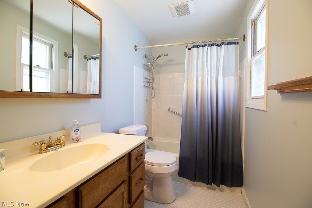 340 E 248th Street Euclid OH 44123