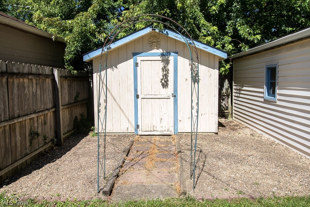 340 E 248th Street Euclid OH 44123