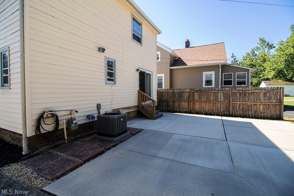 340 E 248th Street Euclid OH 44123