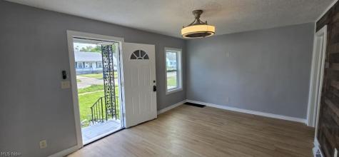 3155 Mckinley Street Lorain OH 44052