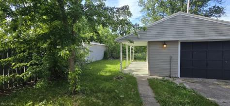 3155 Mckinley Street Lorain OH 44052