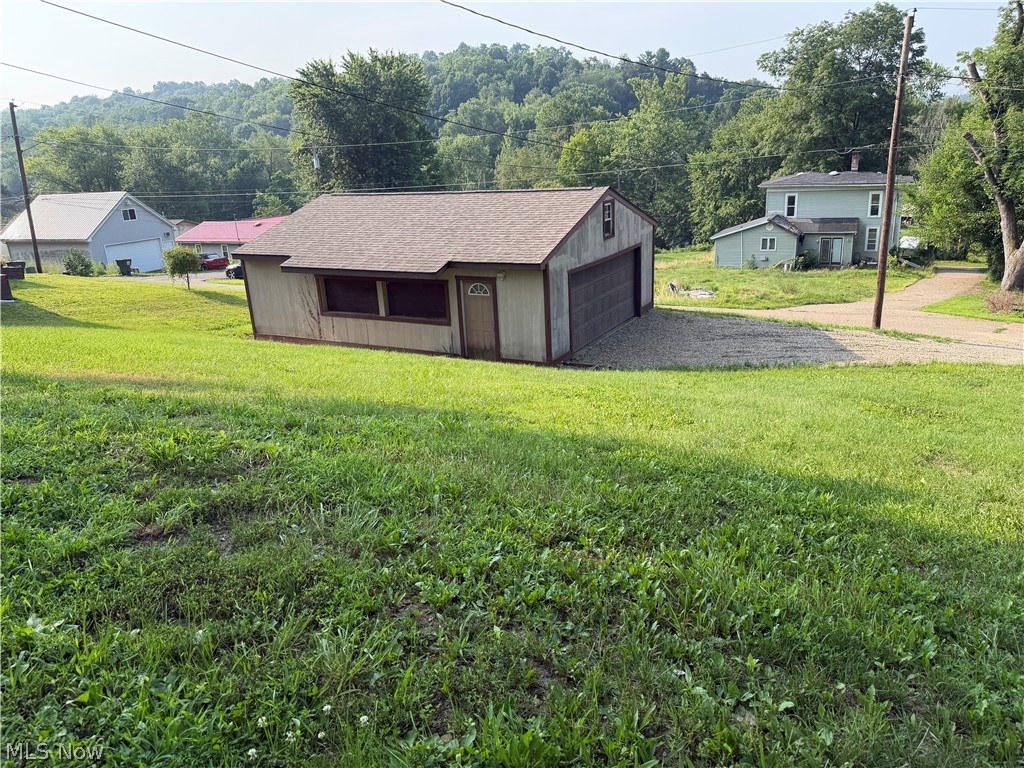 135 Mound Street Sherrodsville OH 44675