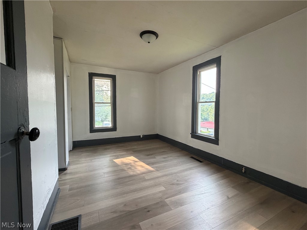 135 Mound Street Sherrodsville OH 44675