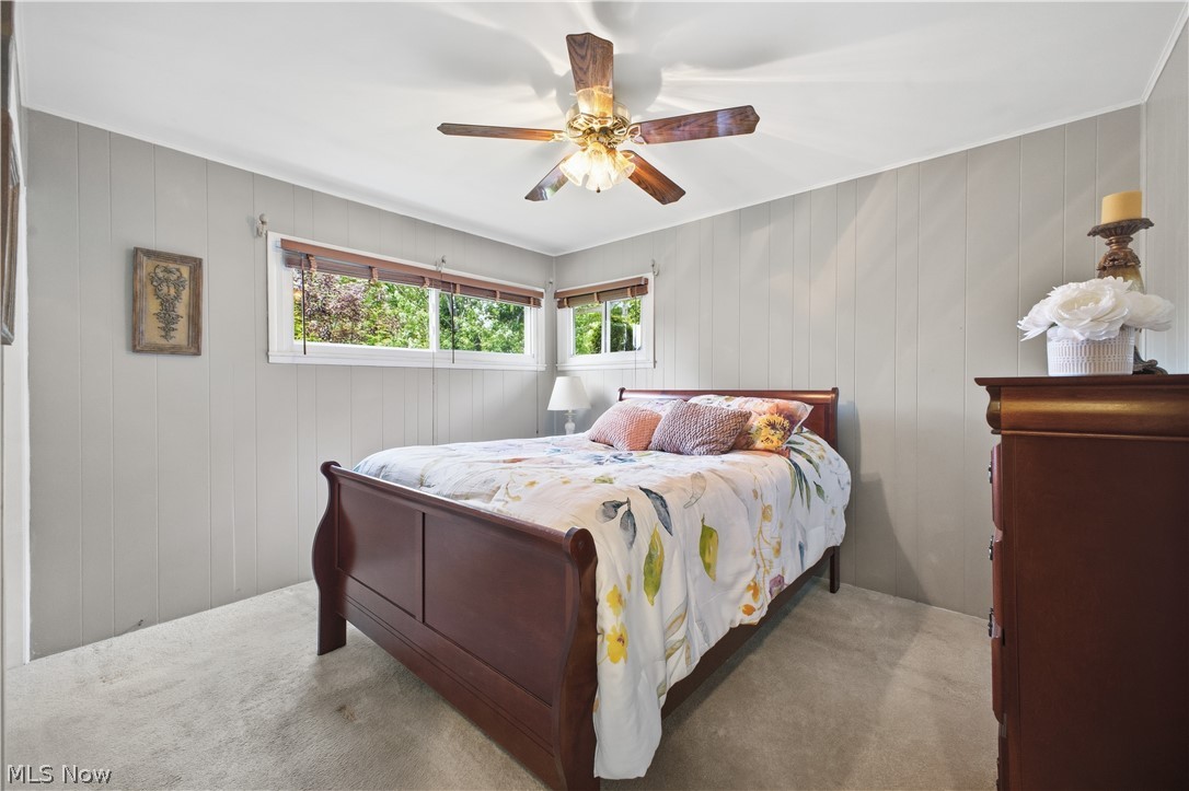 222 Sunset Court Columbiana OH 44408