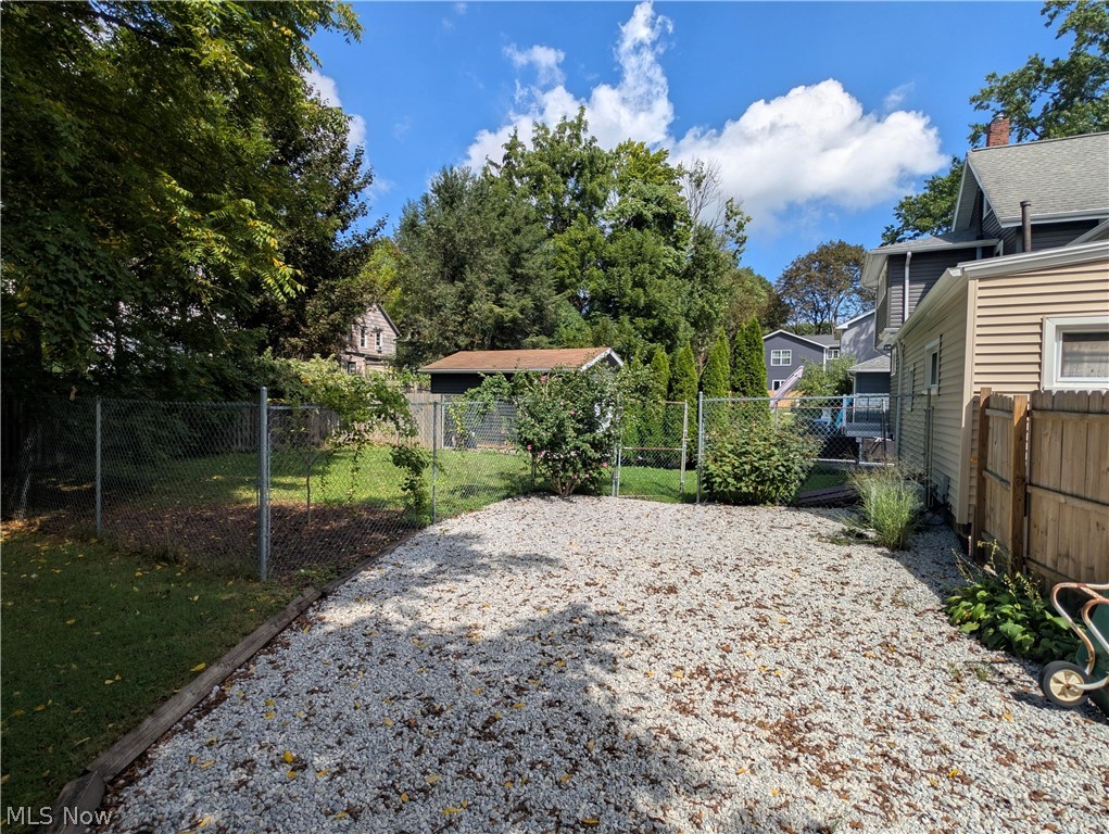 56 Charlotte Street Akron OH 44303
