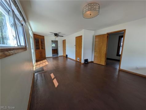 56 Charlotte Street Akron OH 44303