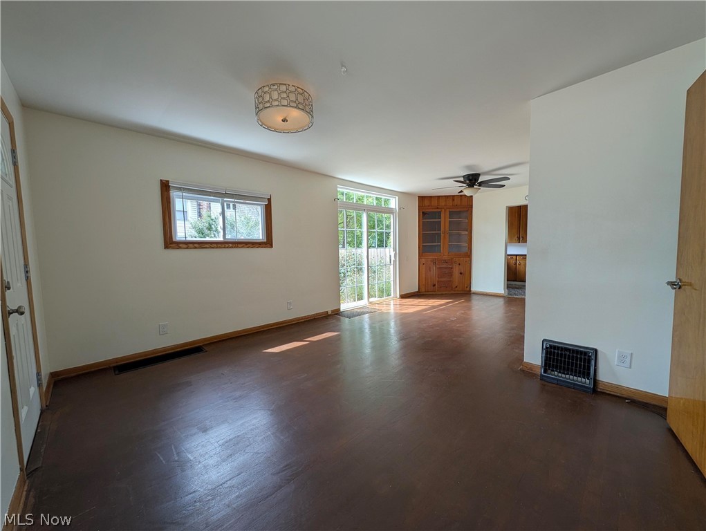 56 Charlotte Street Akron OH 44303