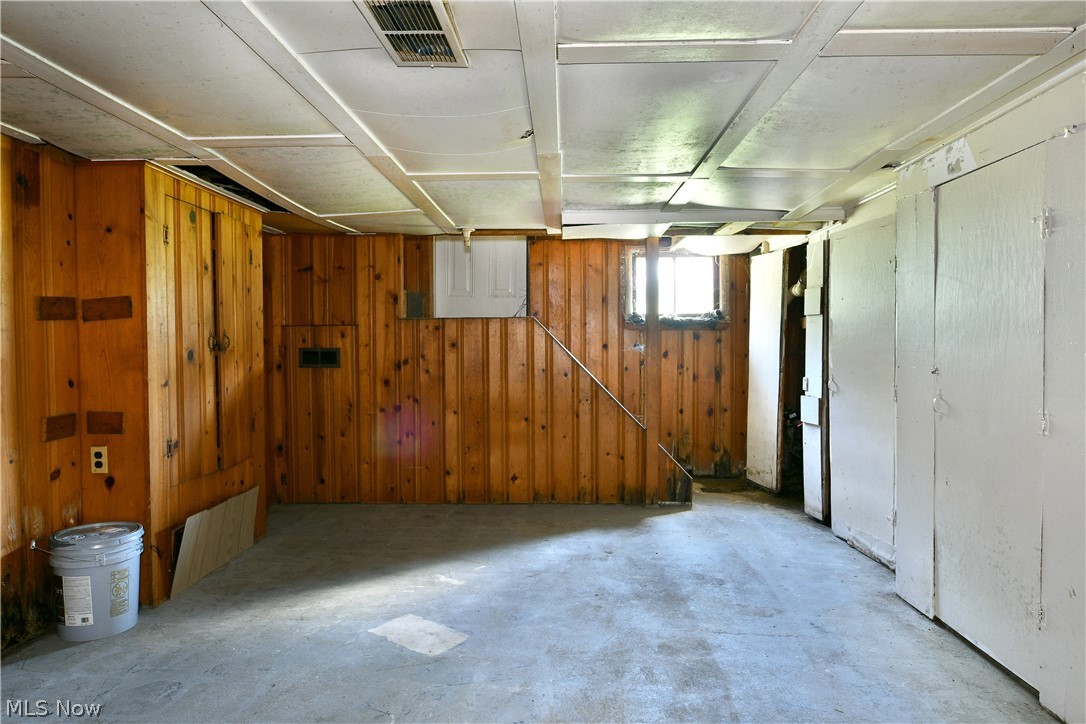 280 Austin Avenue NW Warren OH 44485