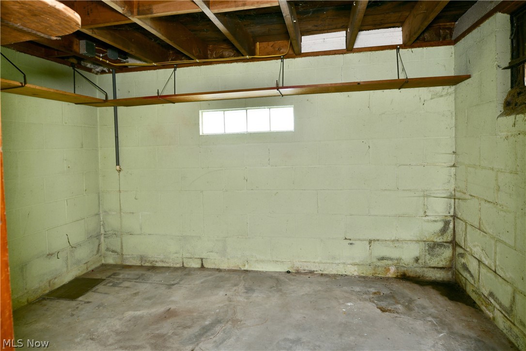 280 Austin Avenue NW Warren OH 44485