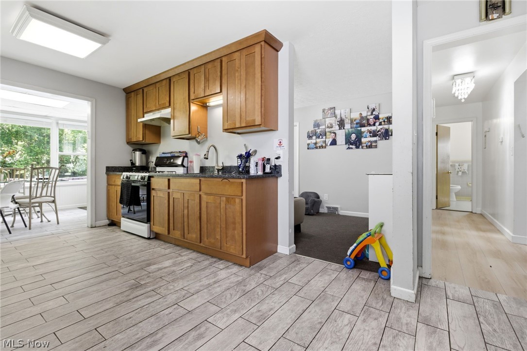 2431 White Road University Heights OH 44118