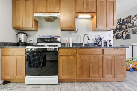 2431 White Road University Heights OH 44118