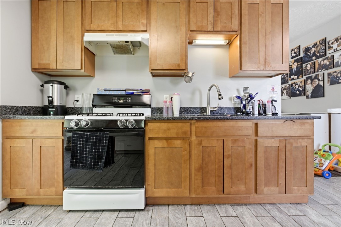 2431 White Road University Heights OH 44118