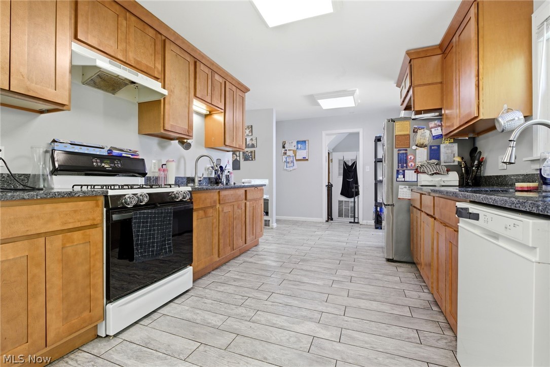 2431 White Road University Heights OH 44118