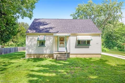1707 Mohawk Drive Akron OH 44306