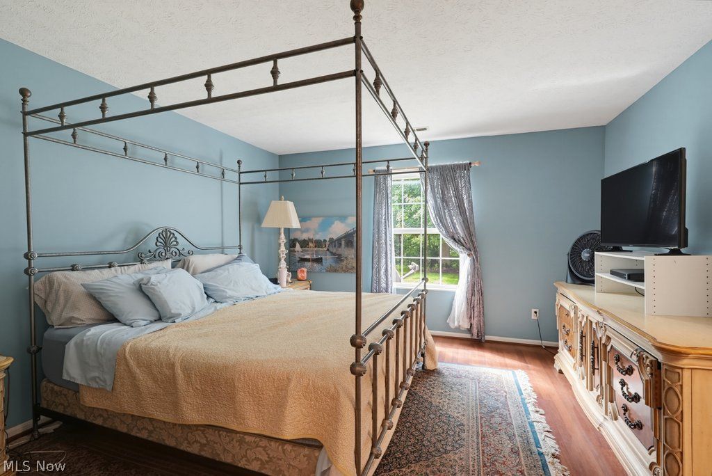 528 Houghton Road Sagamore Hills OH 44067