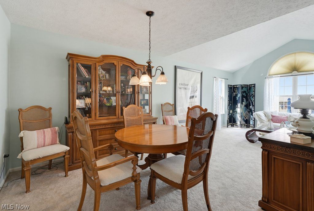 528 Houghton Road Sagamore Hills OH 44067