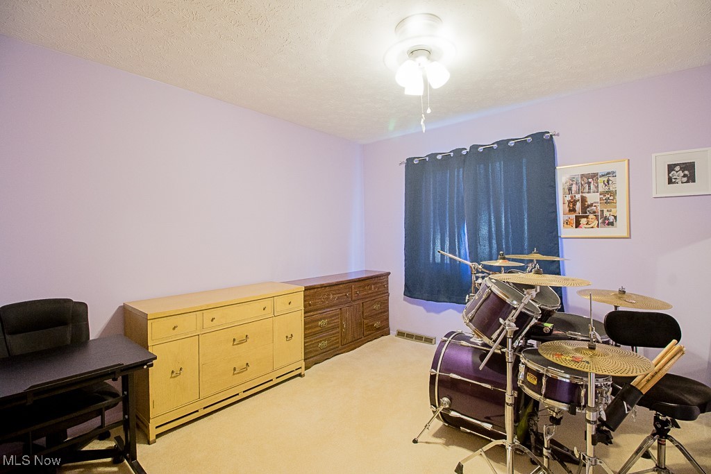 503 E Overlook Drive Eastlake OH 44095