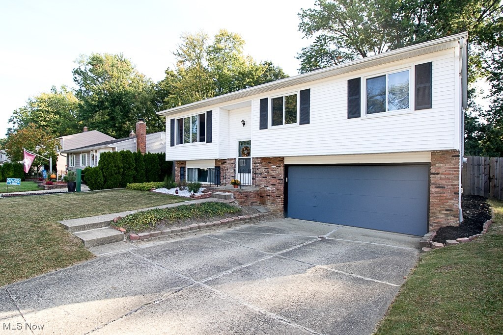 503 E Overlook Drive Eastlake OH 44095