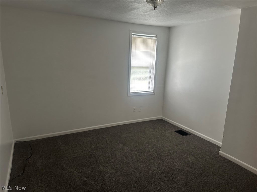 473 S Walnut Street Ravenna OH 44266