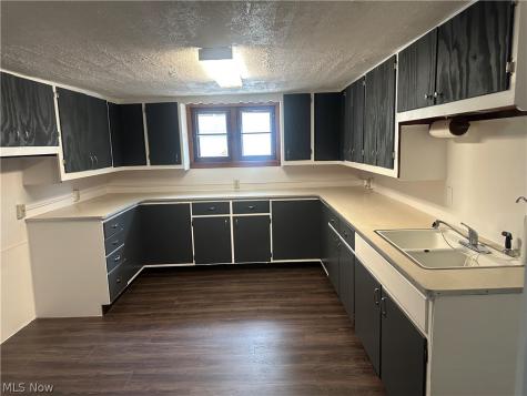 473 S Walnut Street Ravenna OH 44266