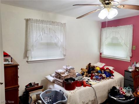 2874 Grant Street Lorain OH 44052