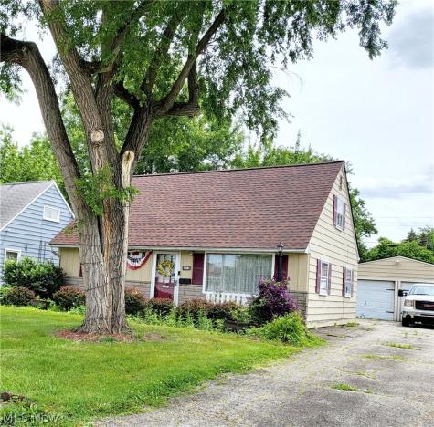 2874 Grant Street Lorain OH 44052