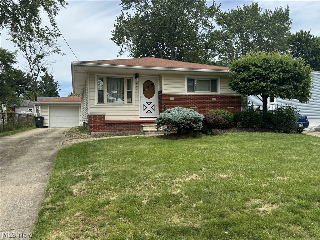 905 Carnegie Avenue Akron OH 44314