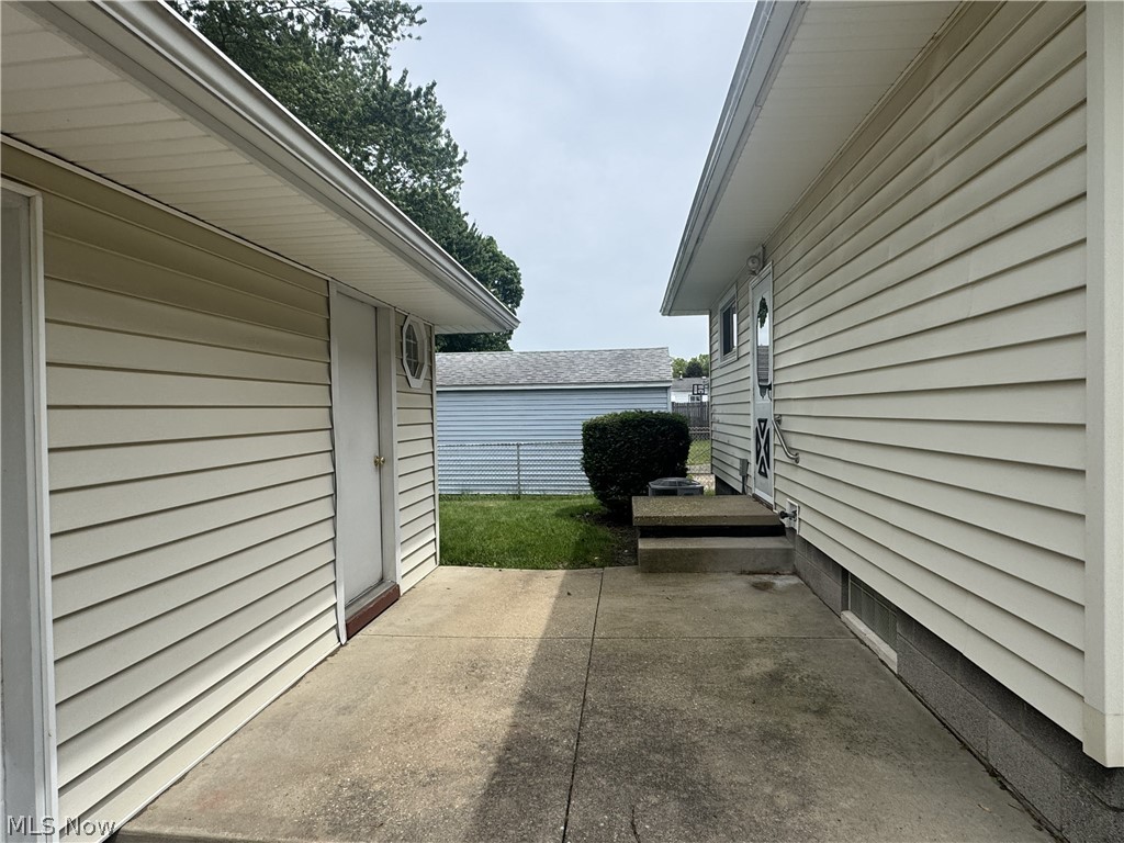905 Carnegie Avenue Akron OH 44314