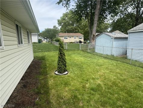 905 Carnegie Avenue Akron OH 44314