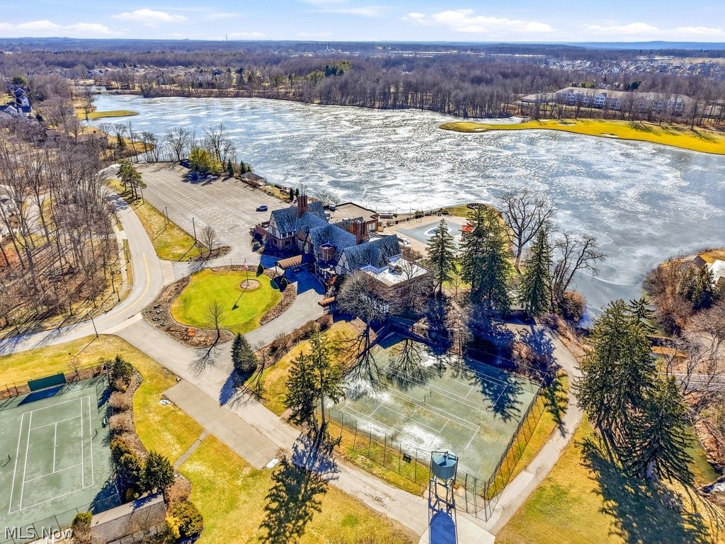 569 Atterbury Boulevard Hudson OH 44236