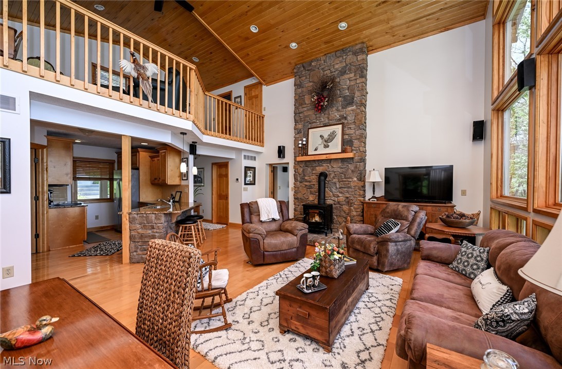 2873 Lodge Road SW Sherrodsville OH 44675