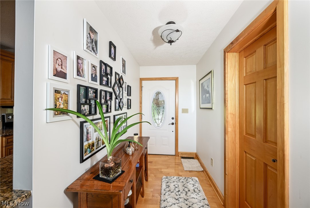 2873 Lodge Road SW Sherrodsville OH 44675