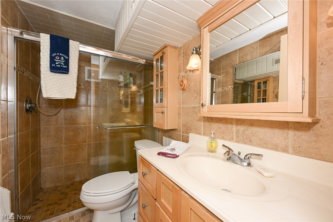 2873 Lodge Road SW Sherrodsville OH 44675