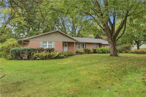 1971 Rosewood Drive Kent OH 44240