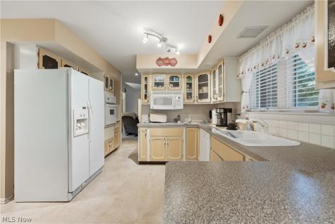 1971 Rosewood Drive Kent OH 44240