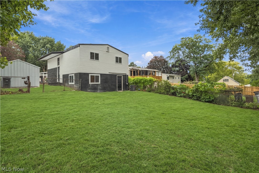 1159 Jeanie J Avenue Akron OH 44310