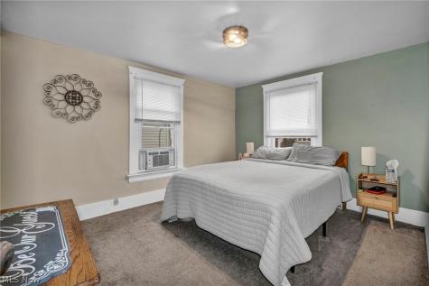 174 Harold Street Akron OH 44310