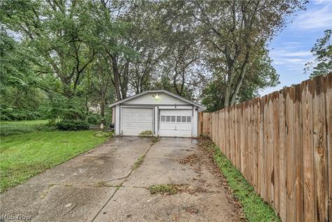 174 Harold Street Akron OH 44310