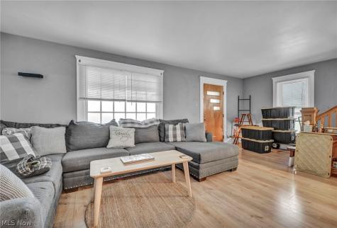 174 Harold Street Akron OH 44310