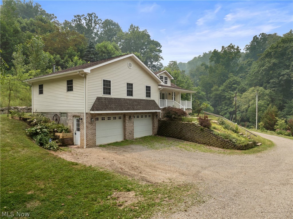 148 Township Road 501 Mingo Junction OH 43938