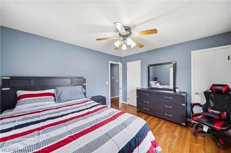 1528 Maryland Avenue Lorain OH 44052