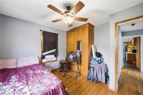 1528 Maryland Avenue Lorain OH 44052