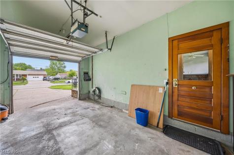 1528 Maryland Avenue Lorain OH 44052